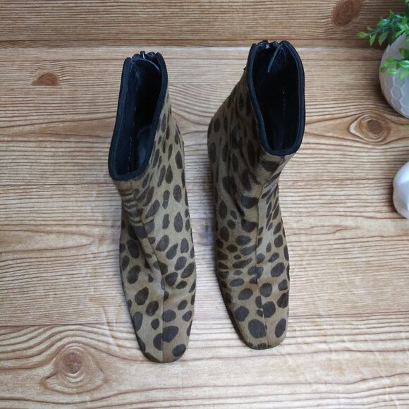Stuart Weitzman Ponyhair Ankle Boots woman size 6M Brown Animal Print block heel - Picture 2 of 13